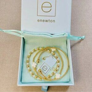 ✨Enewton 3-piece Gold and Cross Bracelet Stack💕